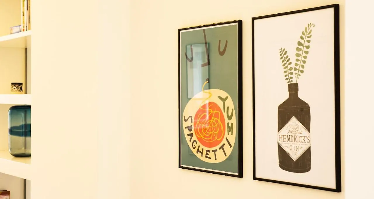 Dante Apartment By Holiday Solutions 코모
